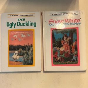 Snow White an Seven Dwarfs 68 Ugly Duckling 71 Grosset & Dunlap Puppet Storybook